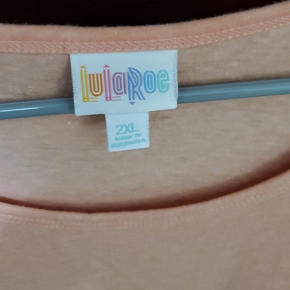 Ladies Top - Picture 2 of 2